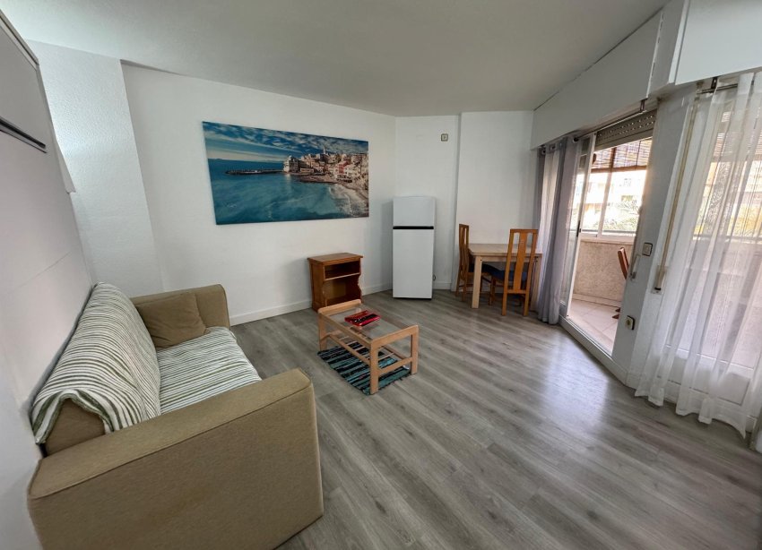 Resale - Apartment - Torrevieja - Playa de los Locos