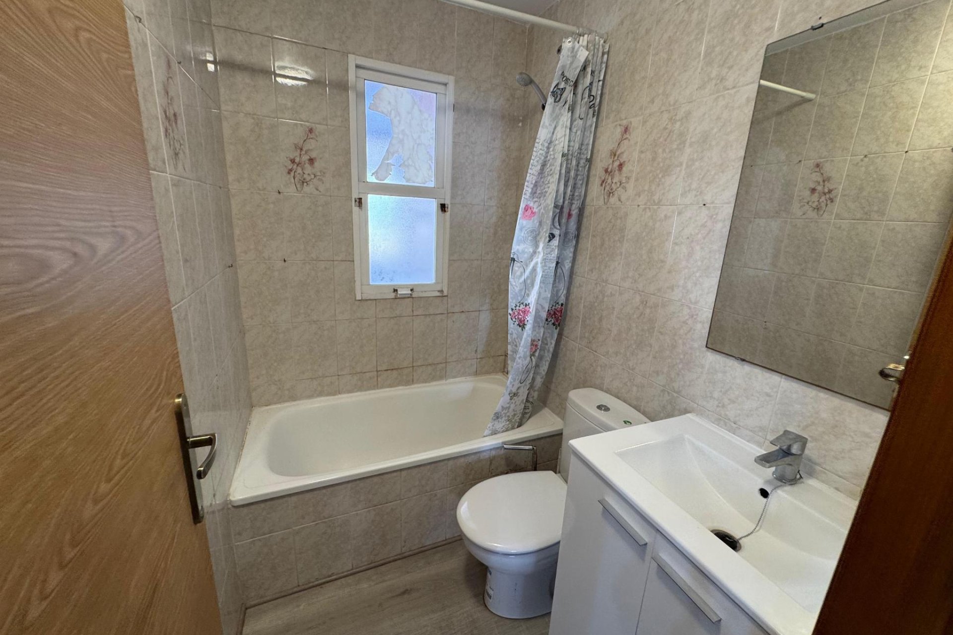 Resale - Apartment - Torrevieja - Playa de los Locos