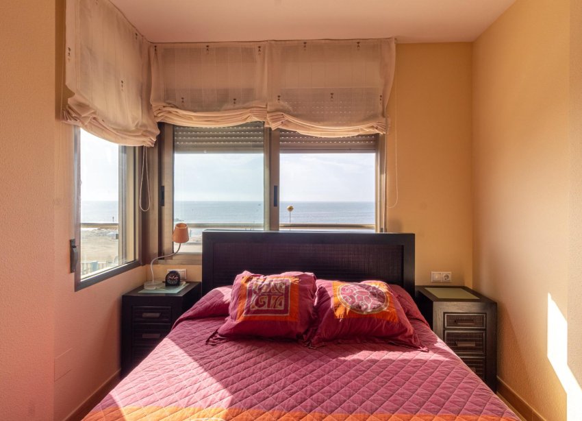 Resale - Apartment - Torrevieja - Playa de los Locos