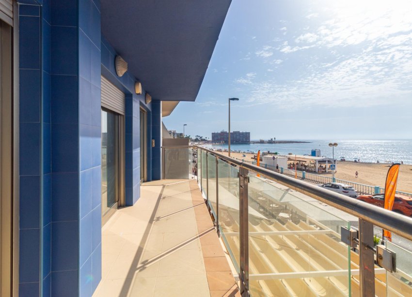 Resale - Apartment - Torrevieja - Playa de los Locos