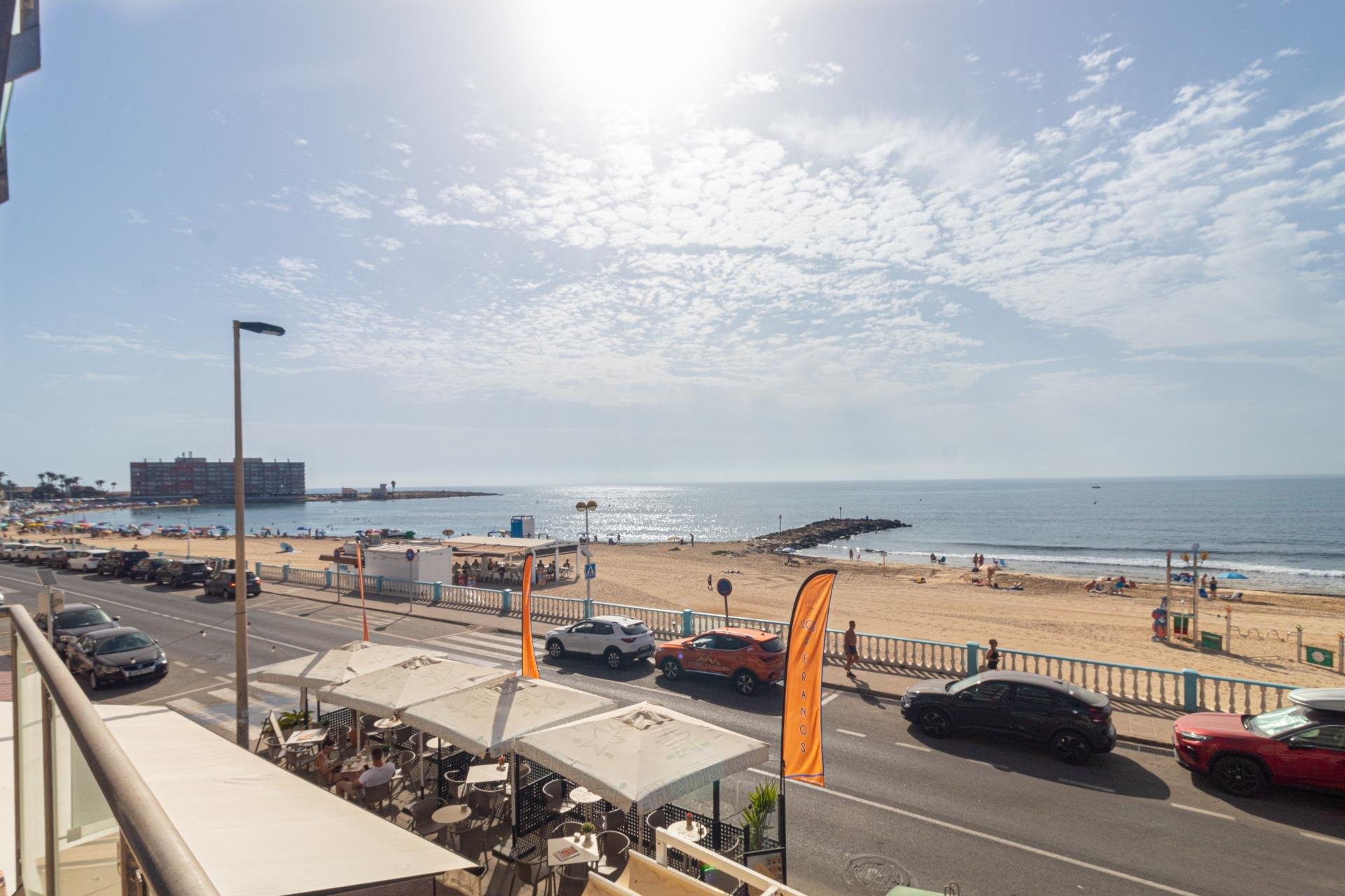 Resale - Apartment - Torrevieja - Playa de los Locos