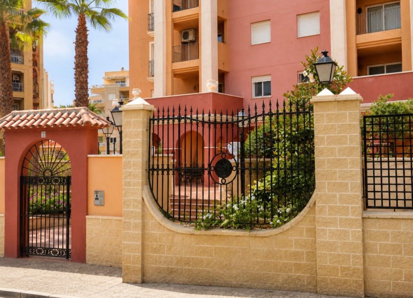 Resale - Apartment - Torrevieja - Playa de los Locos