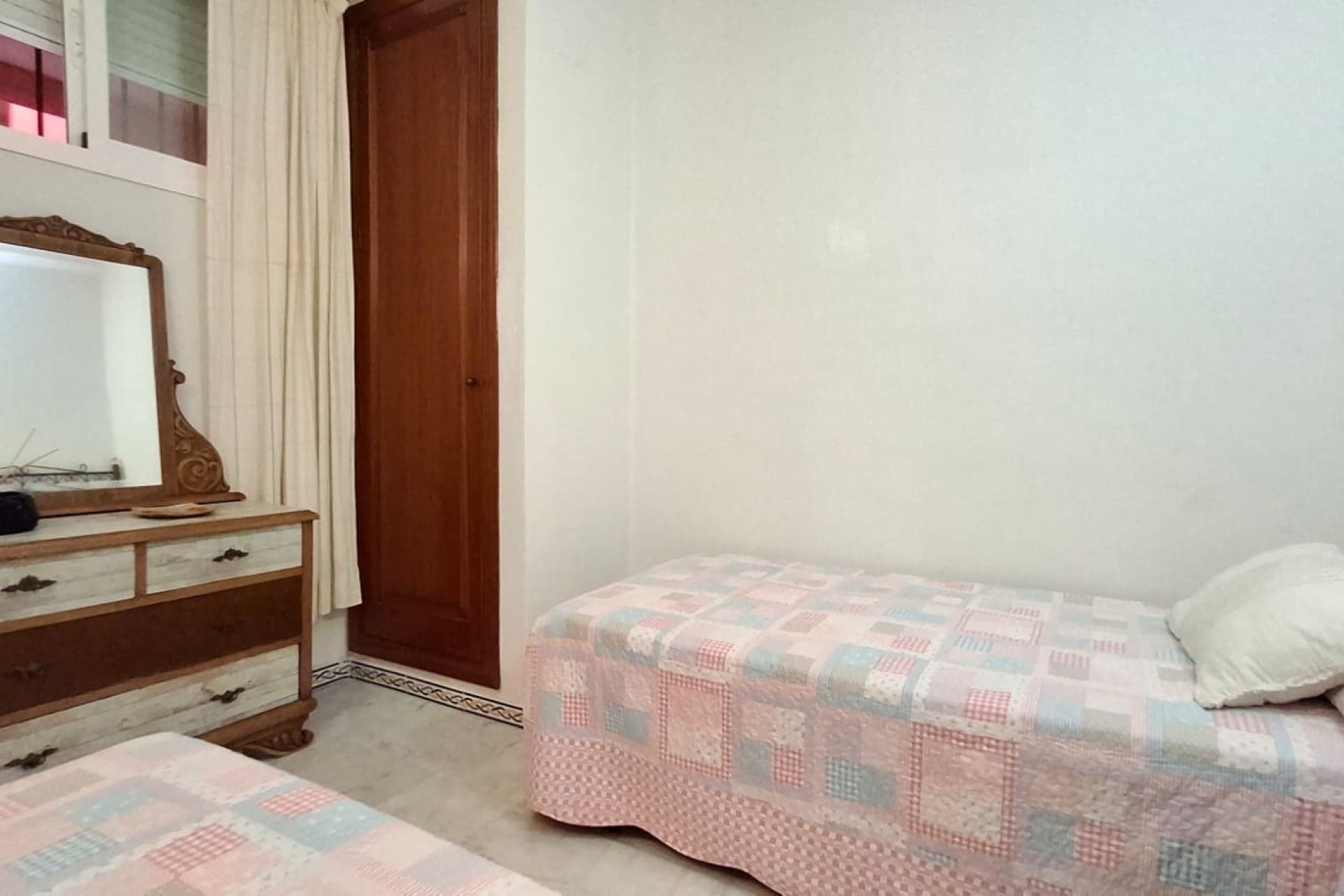 Resale - Apartment - Torrevieja - Playa de los Locos