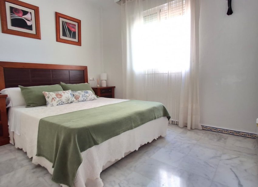 Resale - Apartment - Torrevieja - Playa de los Locos