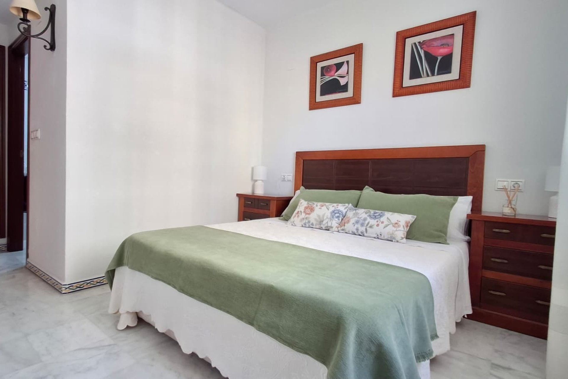 Resale - Apartment - Torrevieja - Playa de los Locos