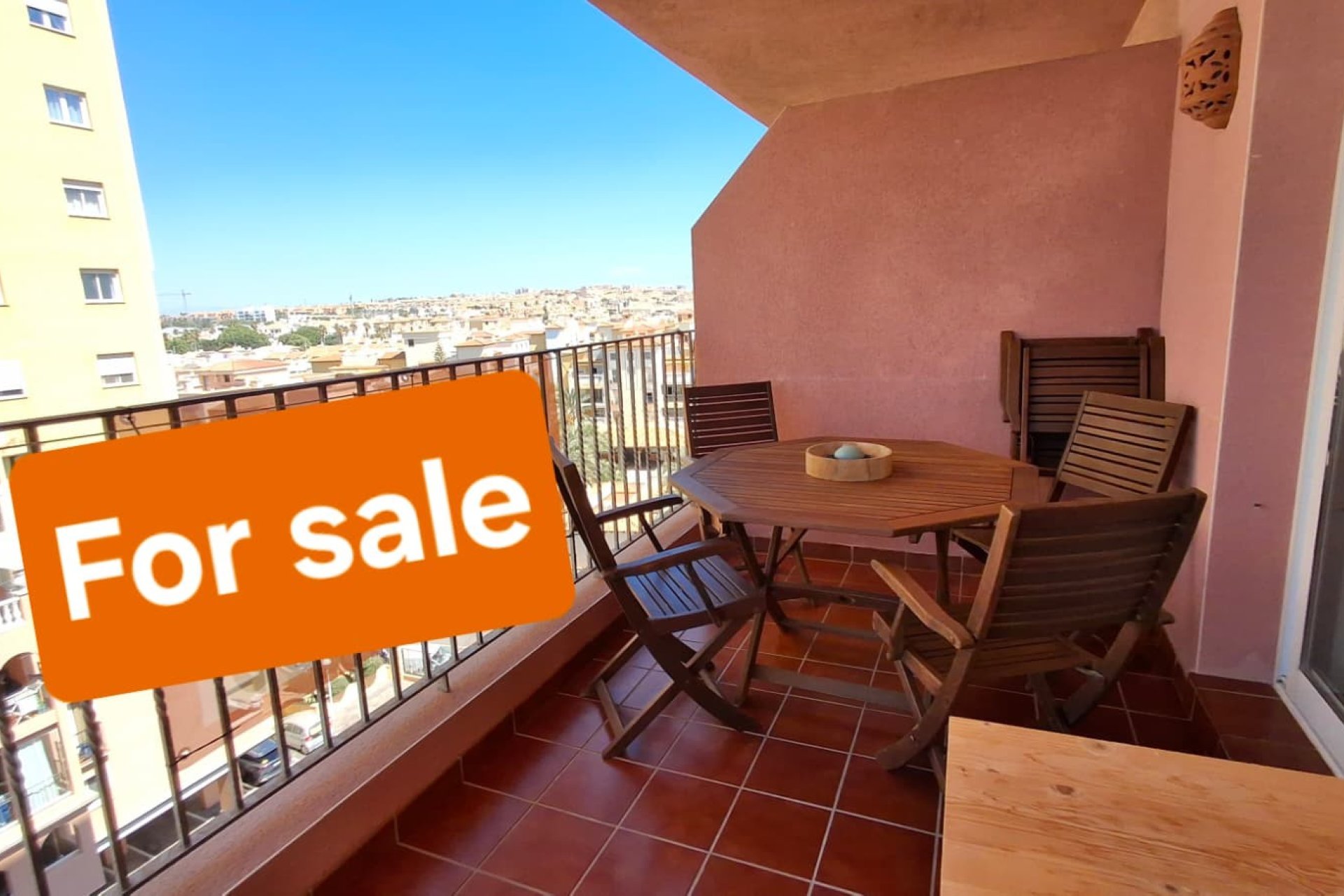 Resale - Apartment - Torrevieja - Playa de los Locos