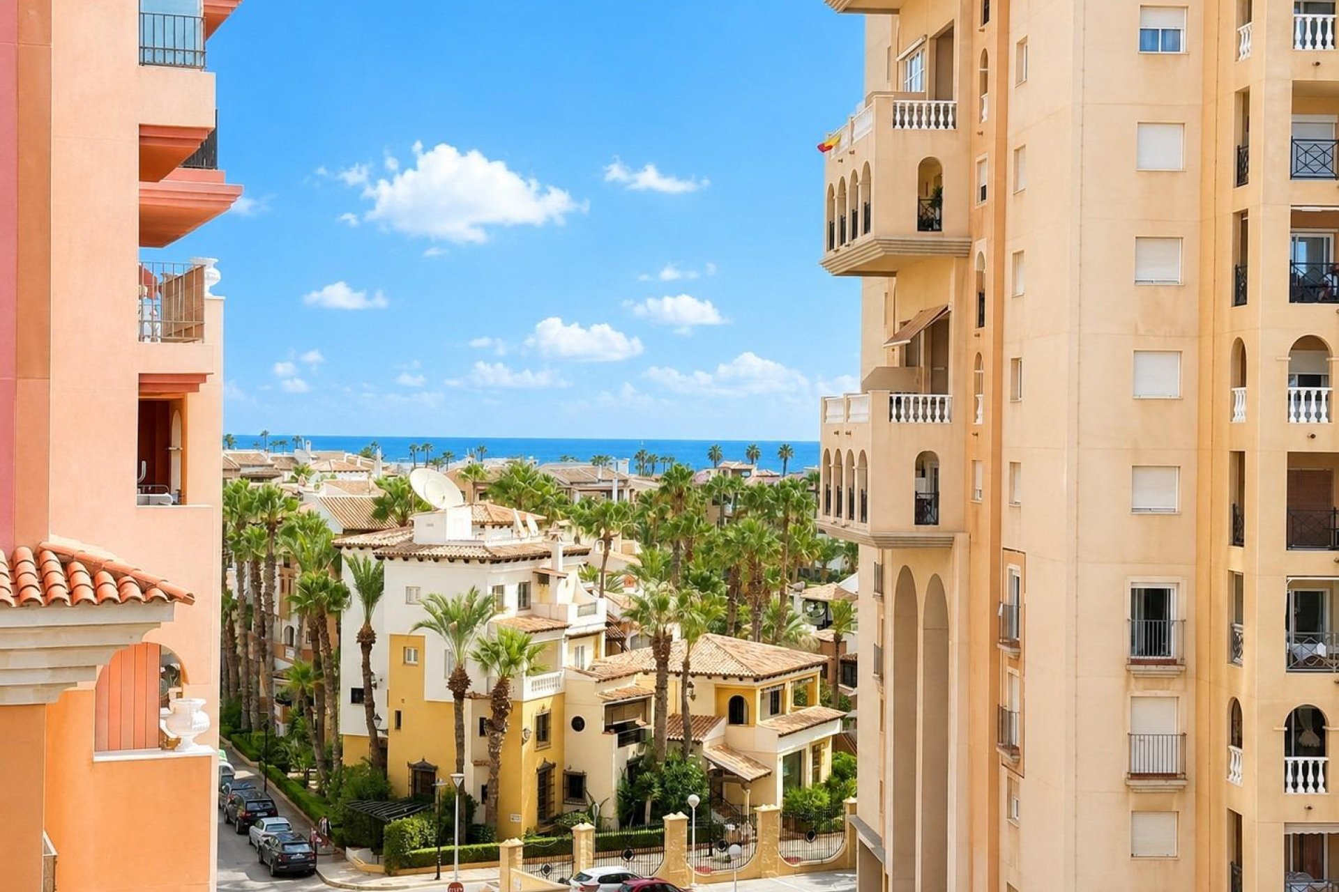 Resale - Apartment - Torrevieja - Playa de los Locos