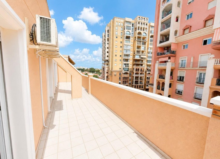 Resale - Apartment - Torrevieja - Playa de los Locos