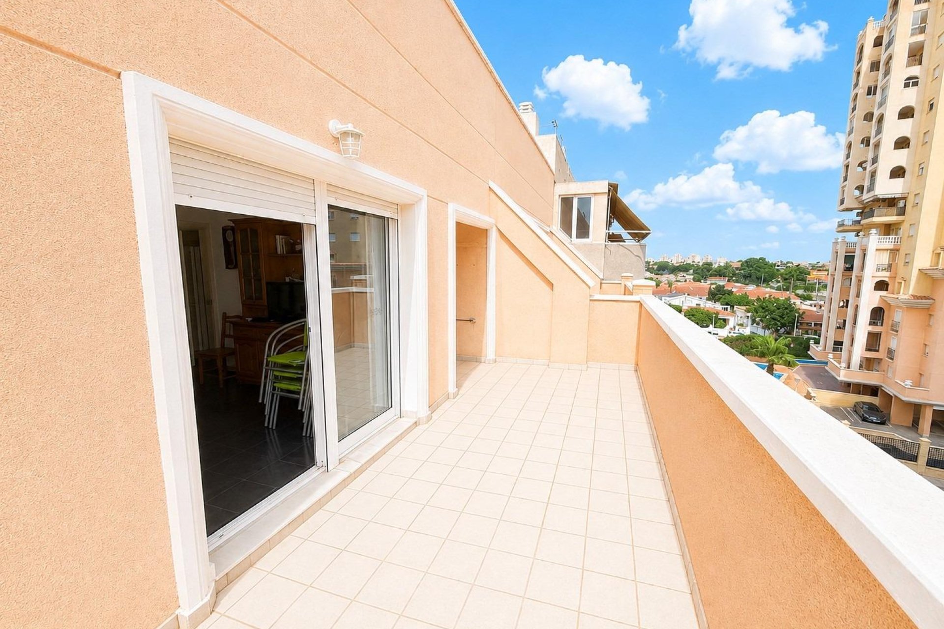 Resale - Apartment - Torrevieja - Playa de los Locos