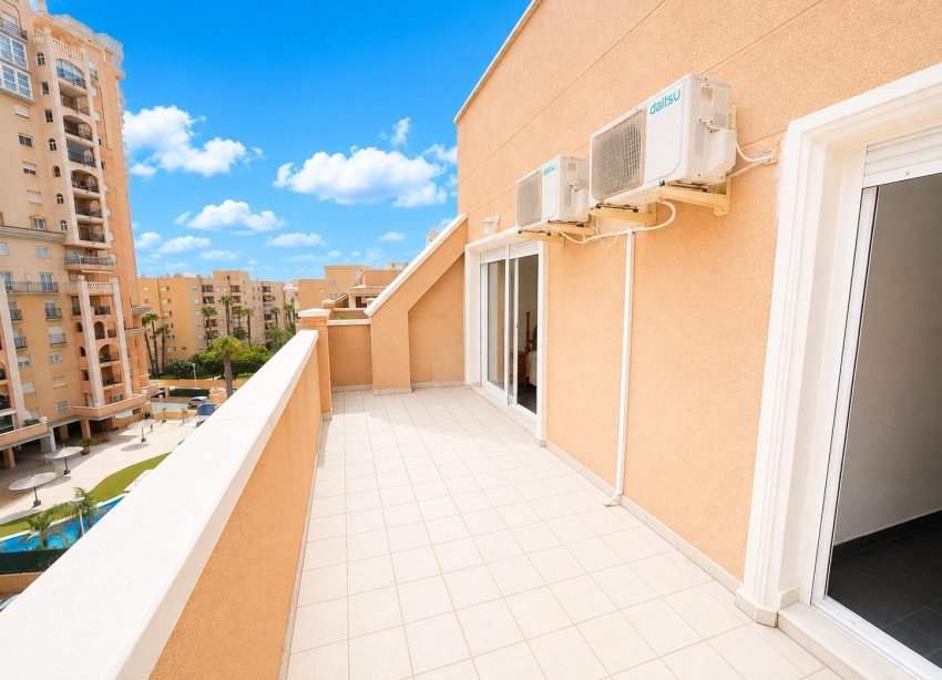 Resale - Apartment - Torrevieja - Playa de los Locos