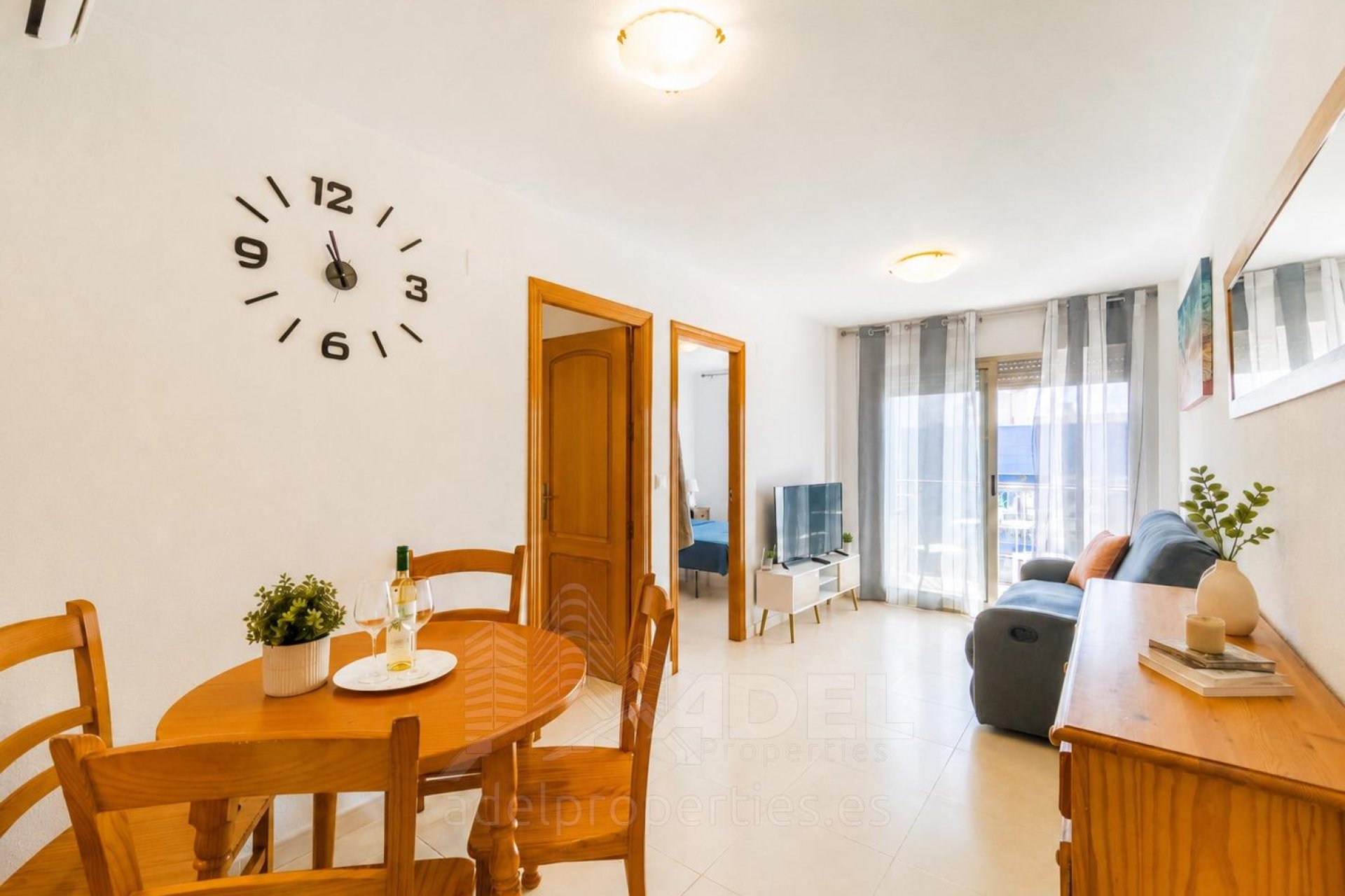 Resale - Apartment - Torrevieja - Playa de los Locos