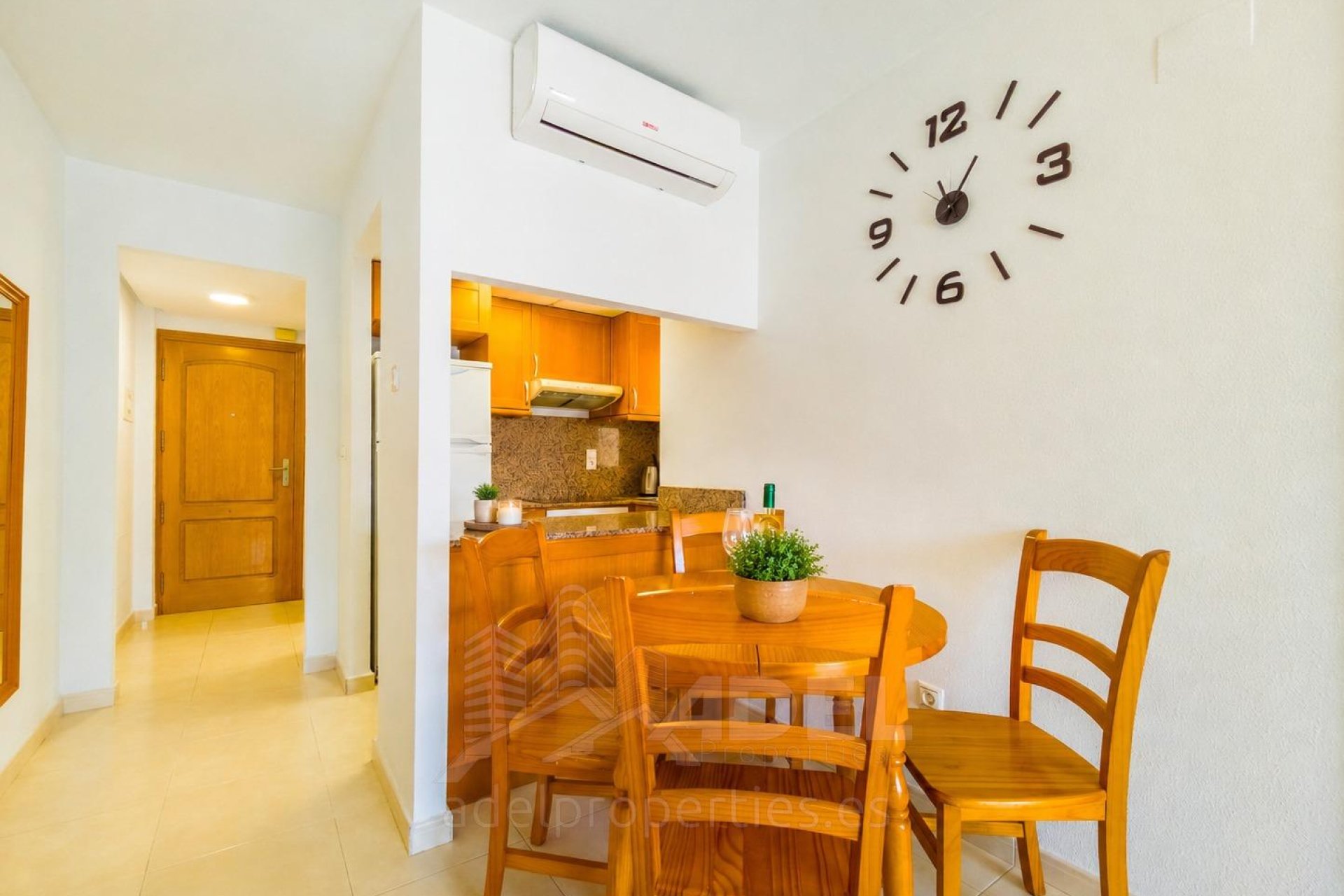 Resale - Apartment - Torrevieja - Playa de los Locos