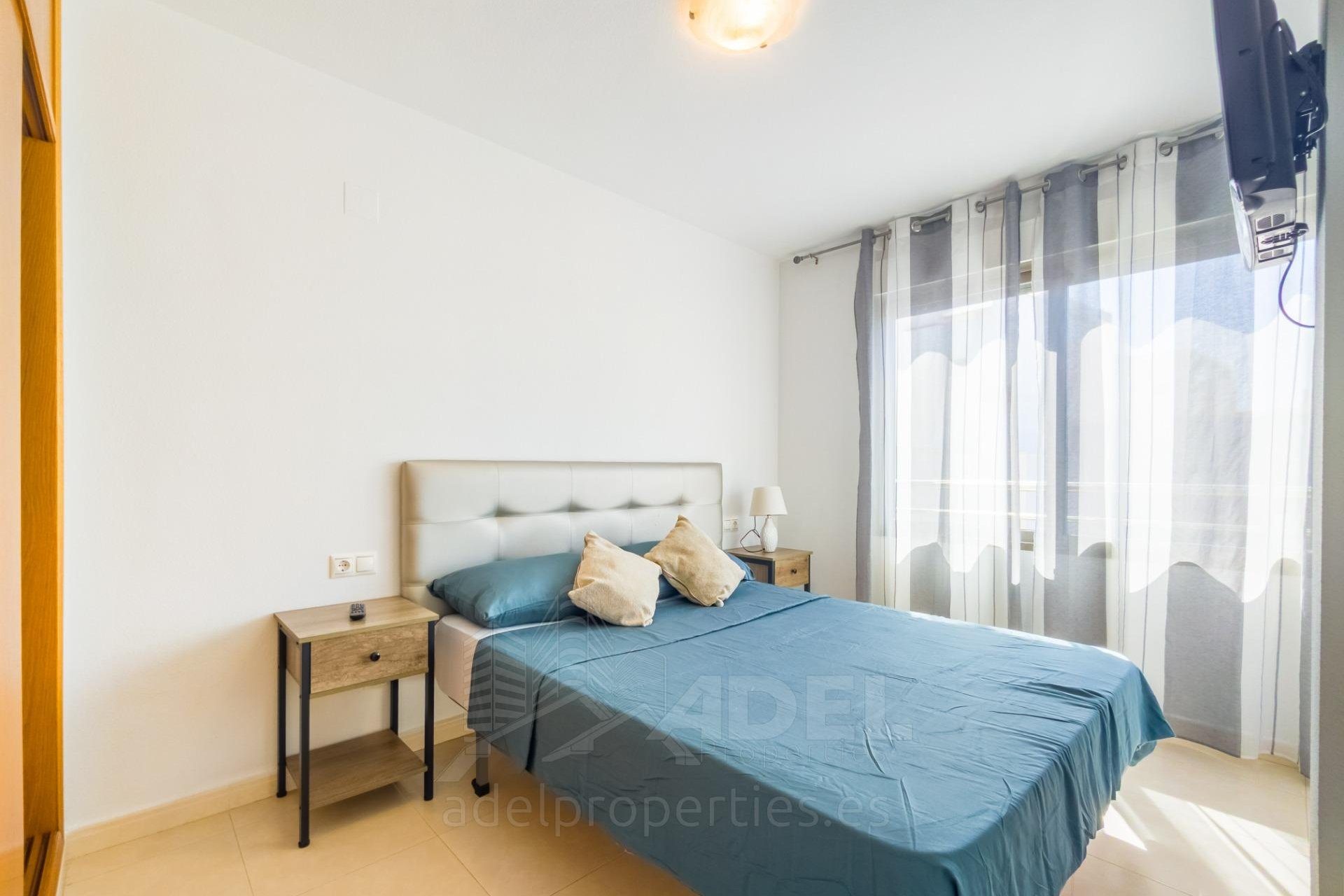 Resale - Apartment - Torrevieja - Playa de los Locos