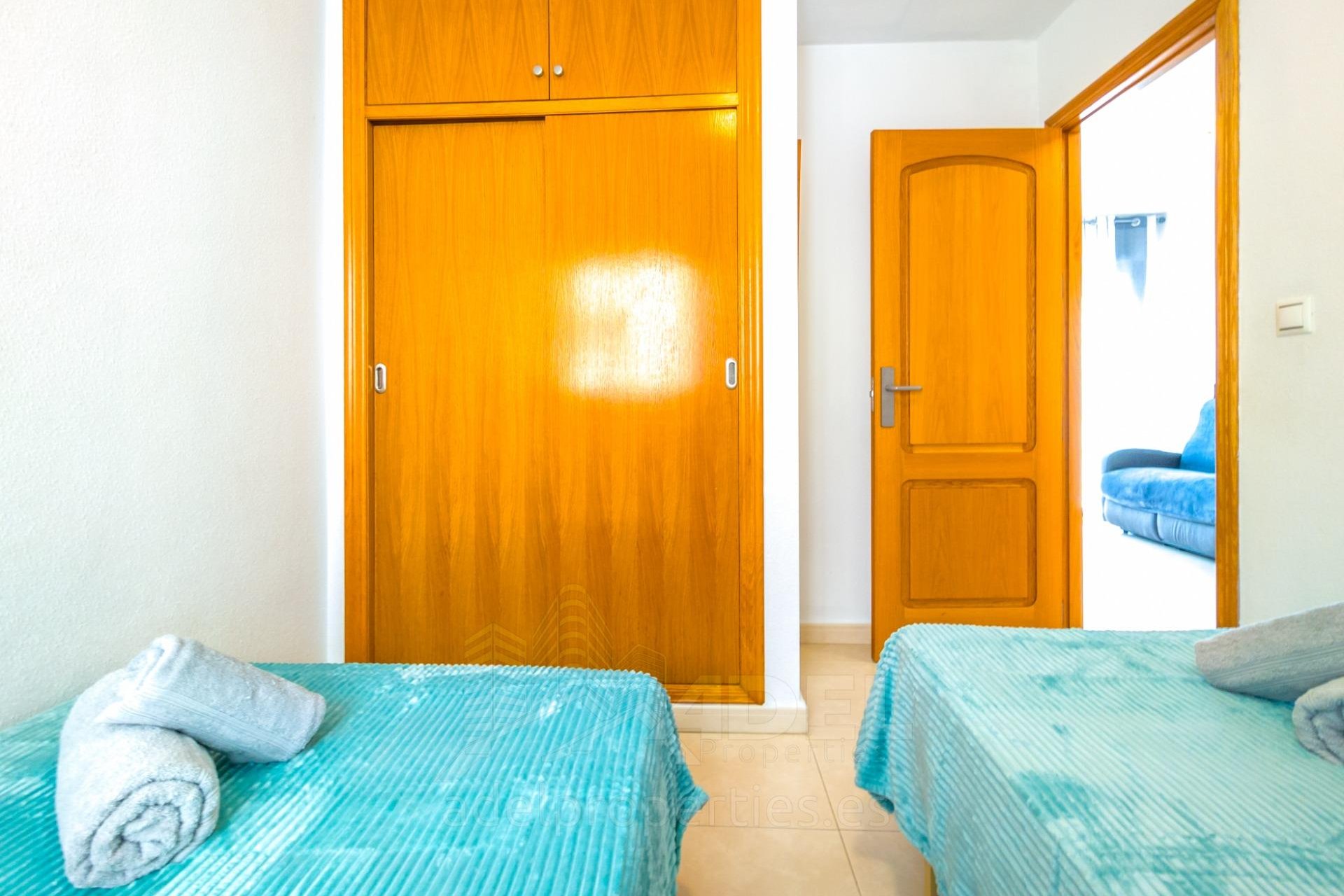 Resale - Apartment - Torrevieja - Playa de los Locos