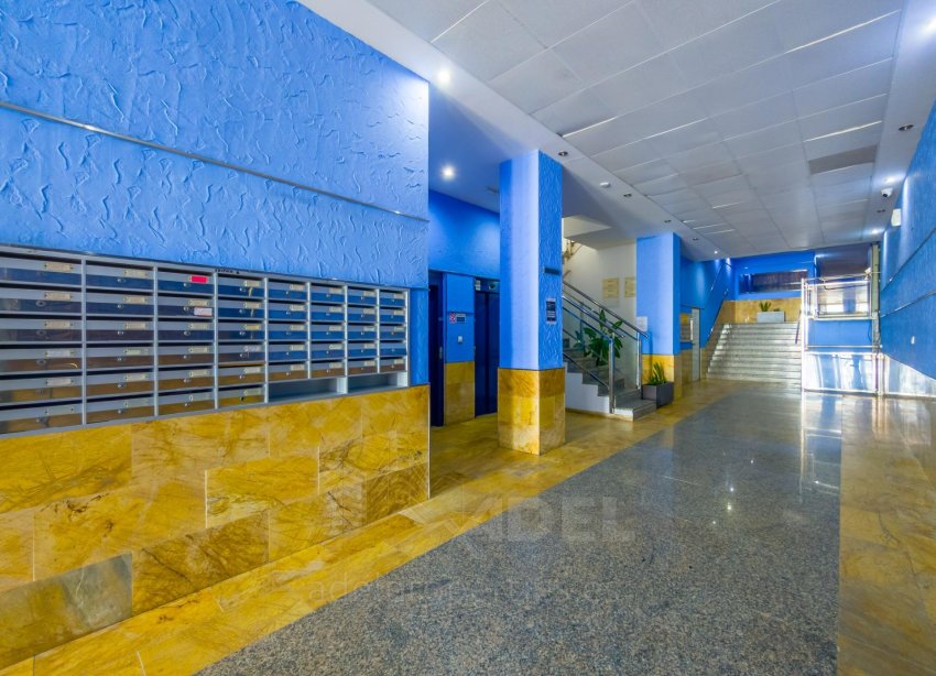 Resale - Apartment - Torrevieja - Playa de los Locos