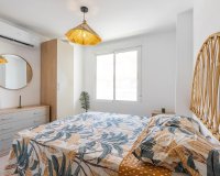 Resale - Apartment - Torrevieja - Playa de los Naufragos