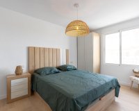 Resale - Apartment - Torrevieja - Playa de los Naufragos