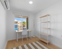 Resale - Apartment - Torrevieja - Playa de los Naufragos