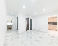 Resale - Apartment - Torrevieja - Playa de los Naufragos