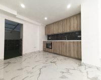 Resale - Apartment - Torrevieja - Playa de los Naufragos
