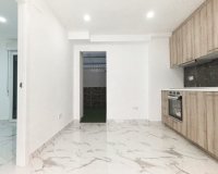 Resale - Apartment - Torrevieja - Playa de los Naufragos