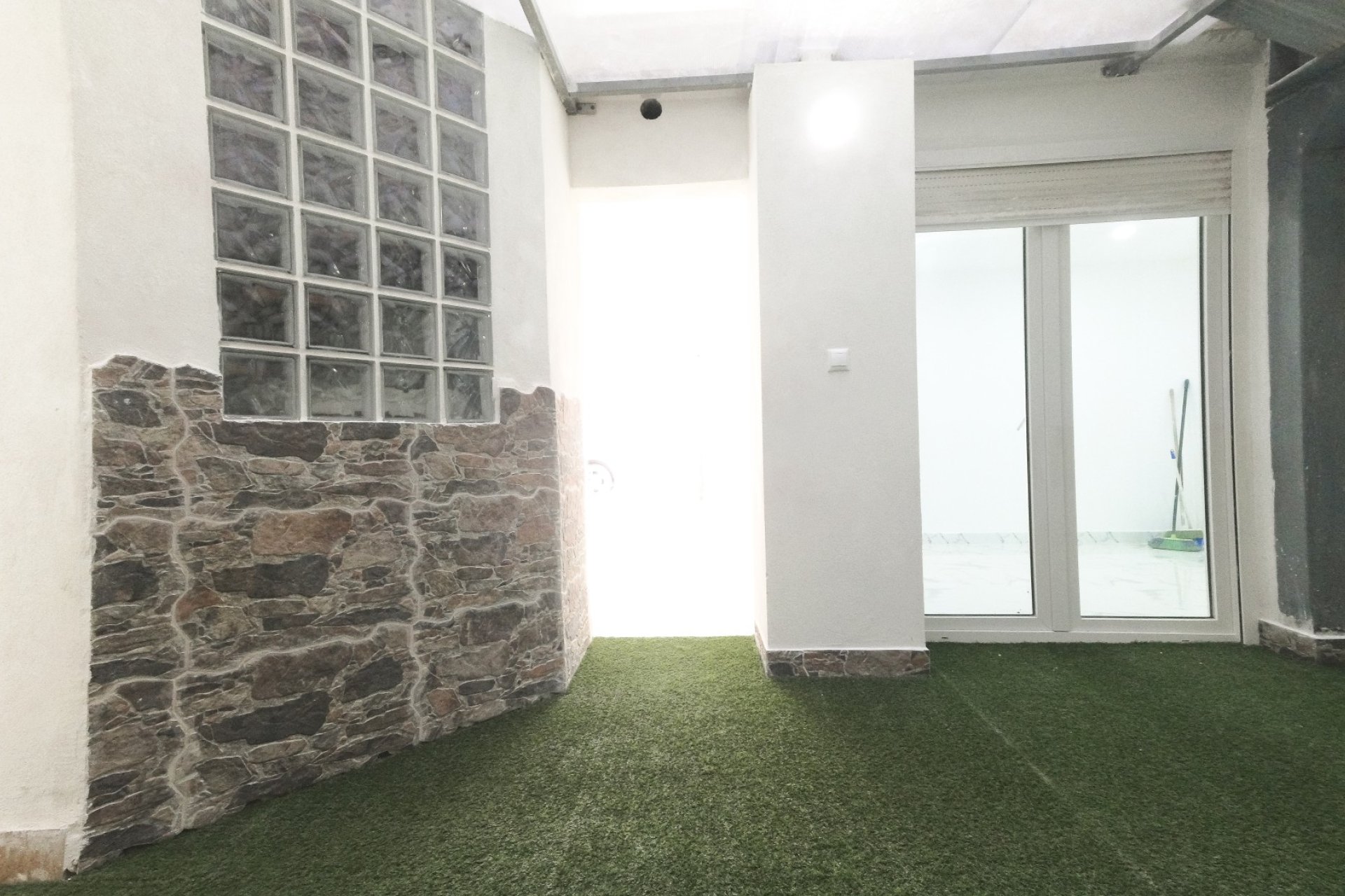 Resale - Apartment - Torrevieja - Playa de los Naufragos