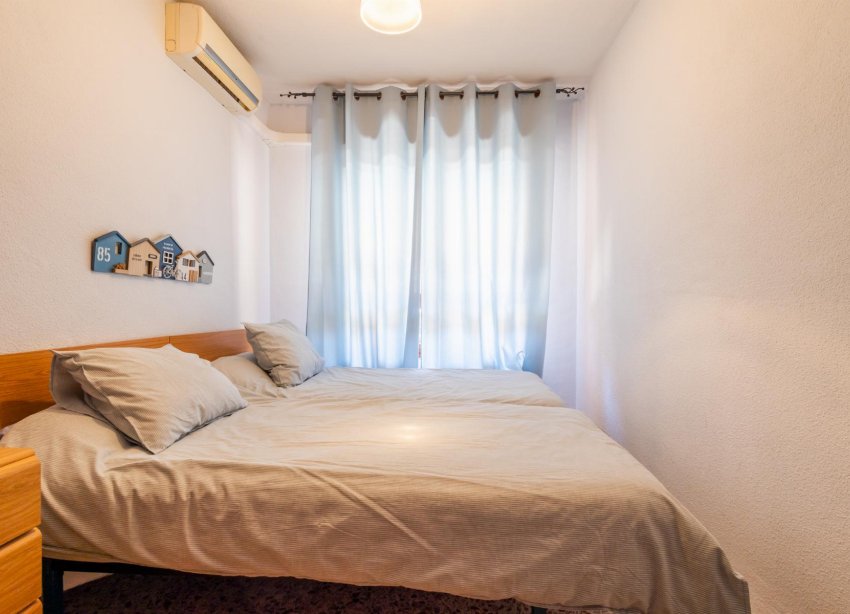 Resale - Apartment - Torrevieja - playa de los naufragos