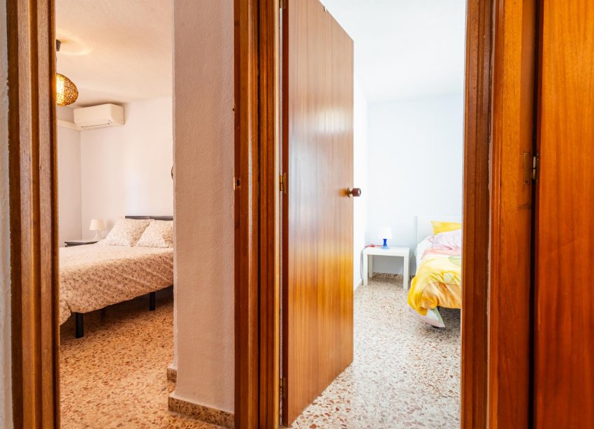 Resale - Apartment - Torrevieja - playa de los naufragos