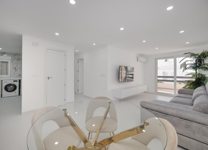 Resale - Apartment - Torrevieja - playa de los naufragos