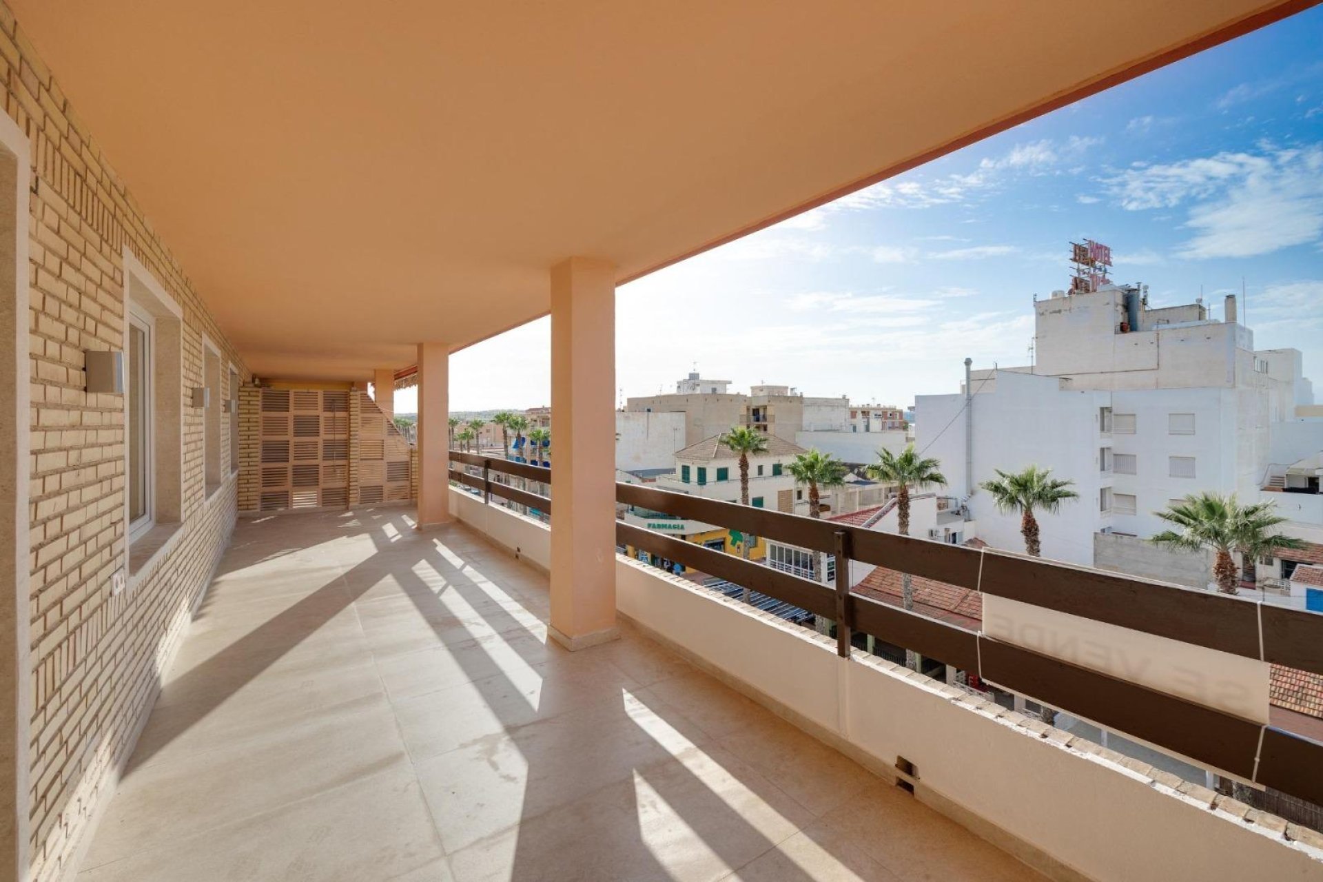 Resale - Apartment - Torrevieja - playa de los naufragos