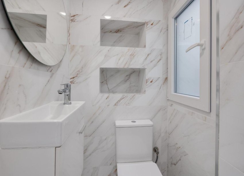 Resale - Apartment - Torrevieja - playa de los naufragos