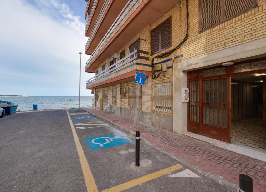 Resale - Apartment - Torrevieja - playa de los naufragos