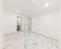 Resale - Apartment - Torrevieja - Playa de los Naufragos