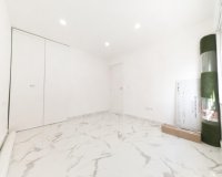 Resale - Apartment - Torrevieja - Playa de los Naufragos