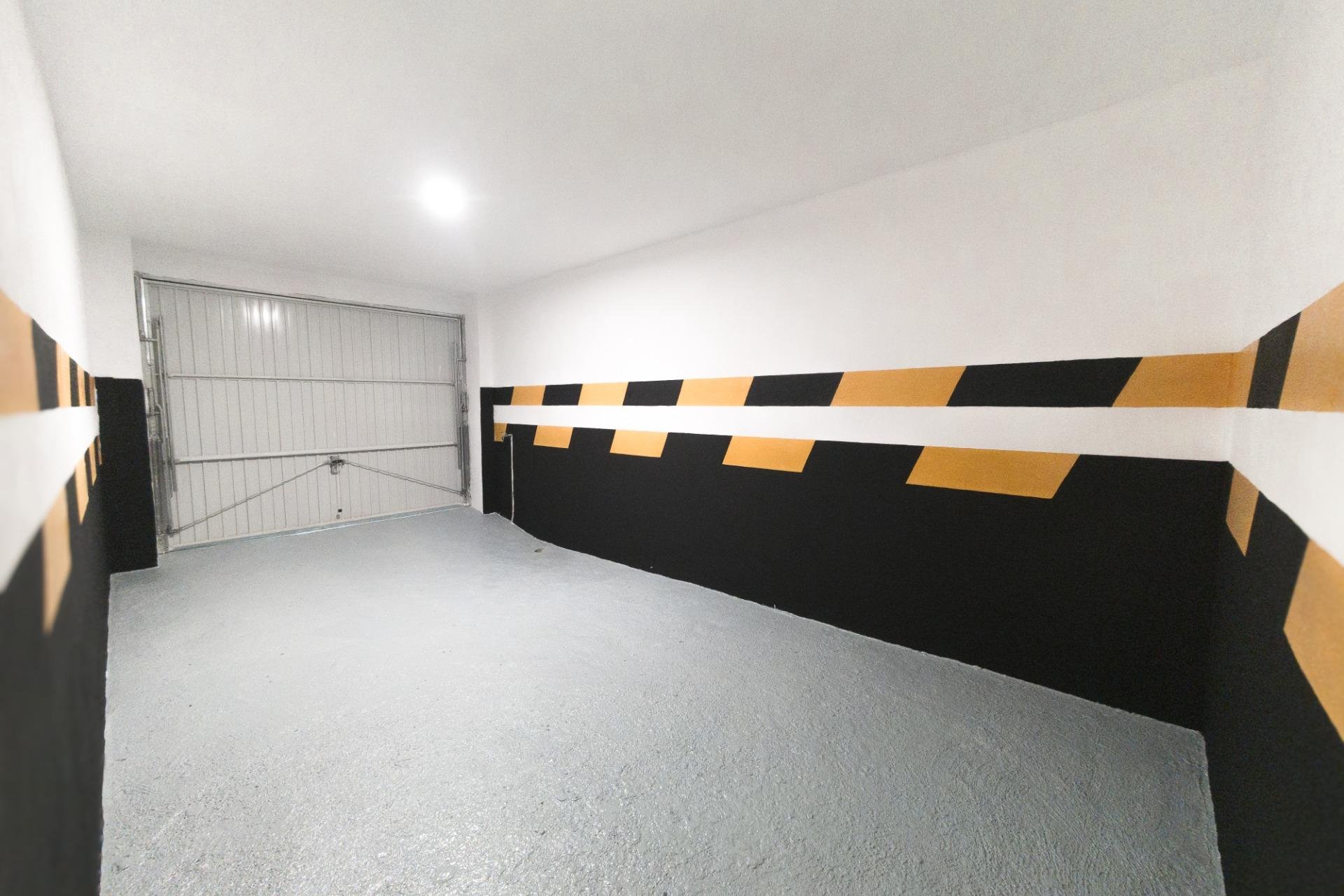 Resale - Apartment - Torrevieja - Playa de los Naufragos