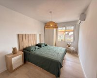 Resale - Apartment - Torrevieja - Playa de los Naufragos