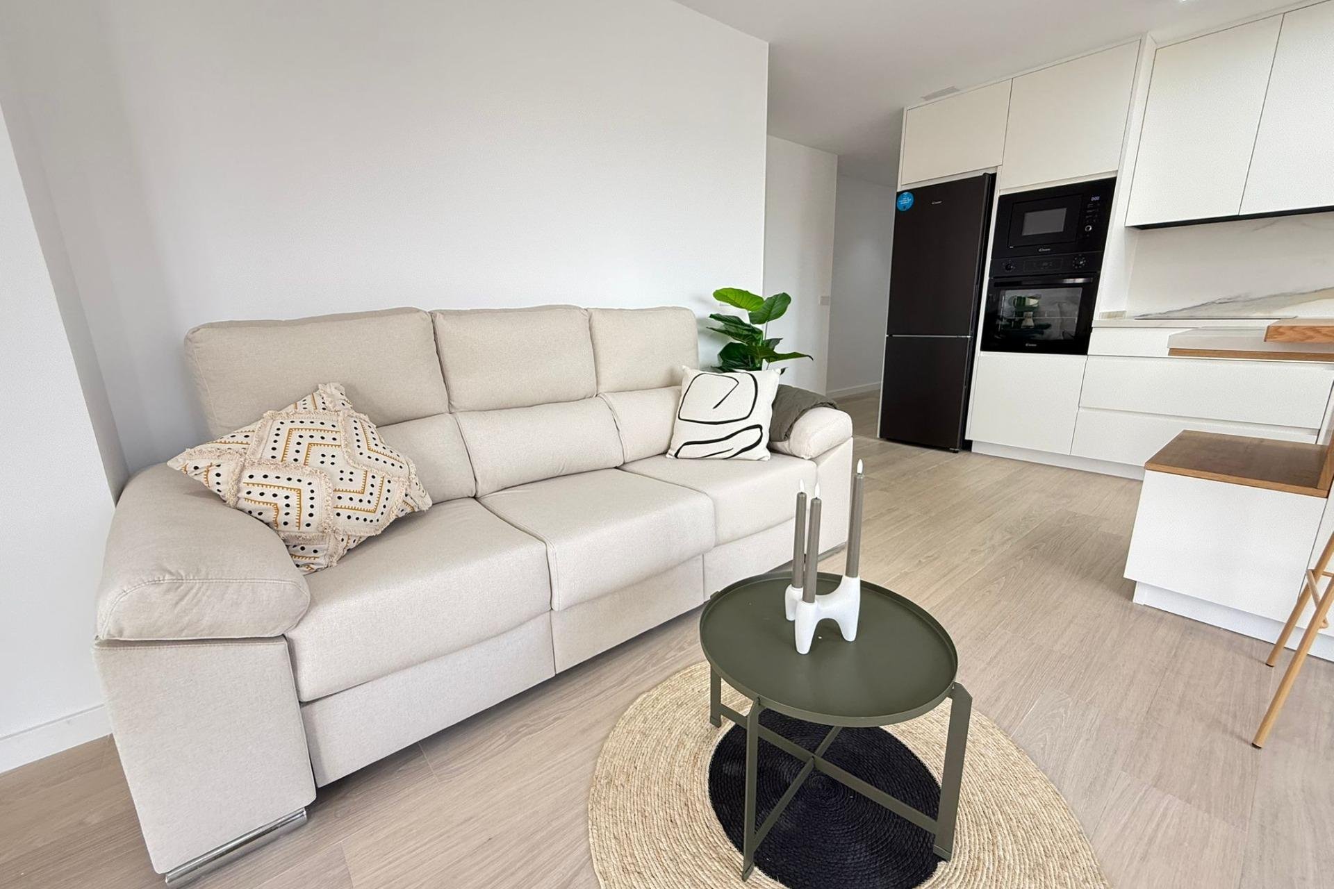 Resale - Apartment - Torrevieja - Playa de los Naufragos