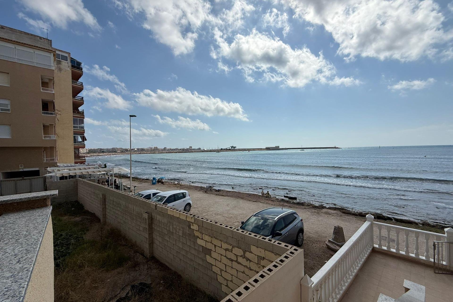 Resale - Apartment - Torrevieja - Playa de los Naufragos