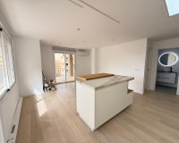 Resale - Apartment - Torrevieja - Playa de los Naufragos