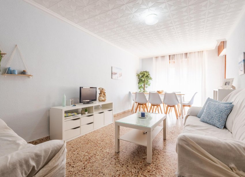 Resale - Apartment - Torrevieja - playa de los naufragos