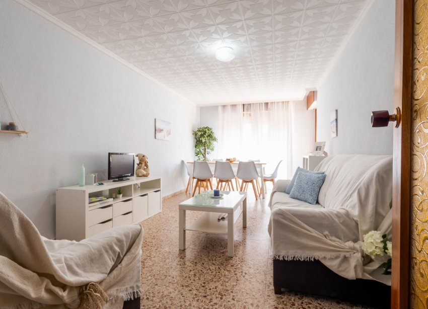 Resale - Apartment - Torrevieja - playa de los naufragos
