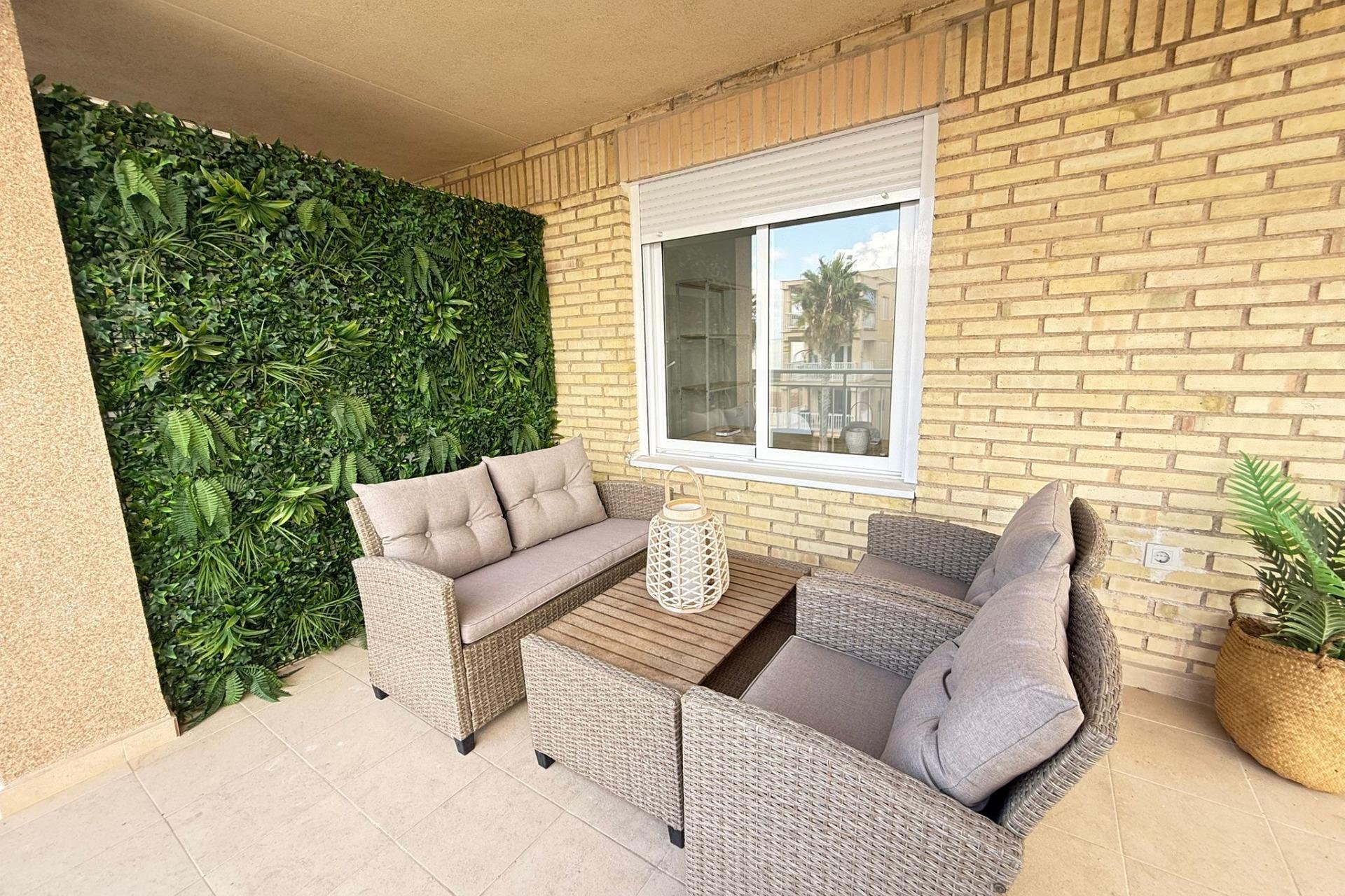 Resale - Apartment - Torrevieja - Playa de los Naufragos