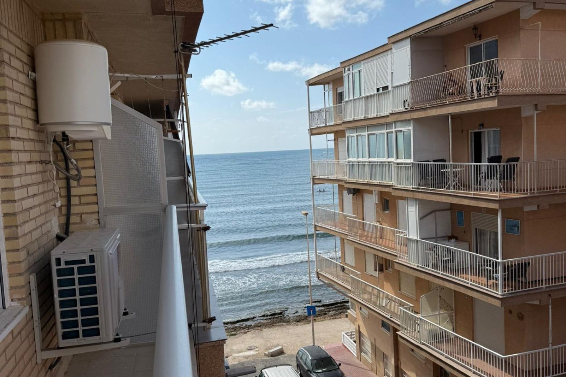 Resale - Apartment - Torrevieja - Playa de los Naufragos