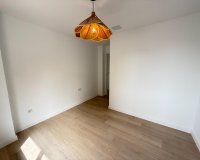 Resale - Apartment - Torrevieja - Playa de los Naufragos