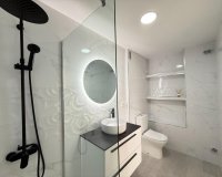 Resale - Apartment - Torrevieja - Playa de los Naufragos