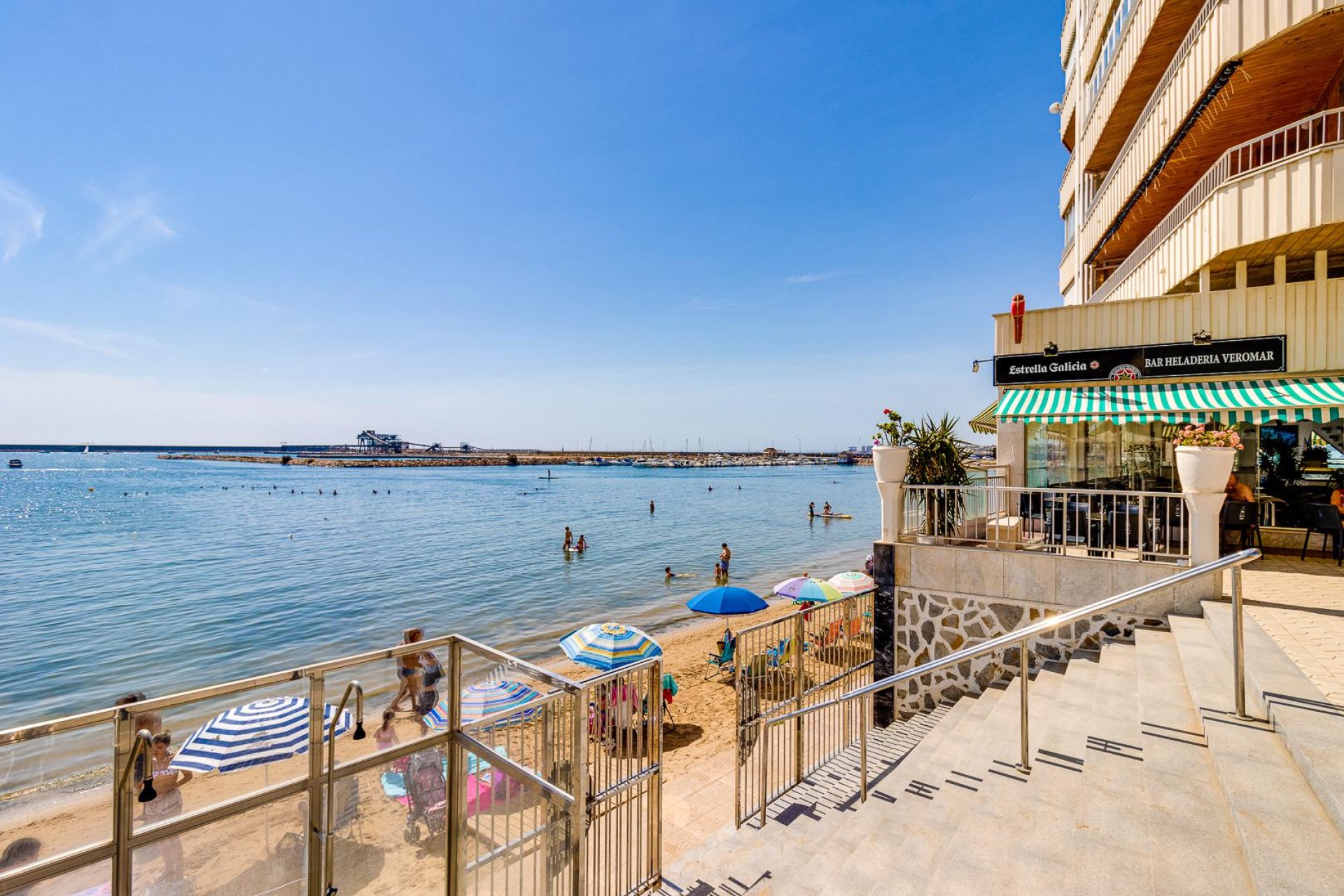 Resale - Apartment - Torrevieja - Playa del Acequión