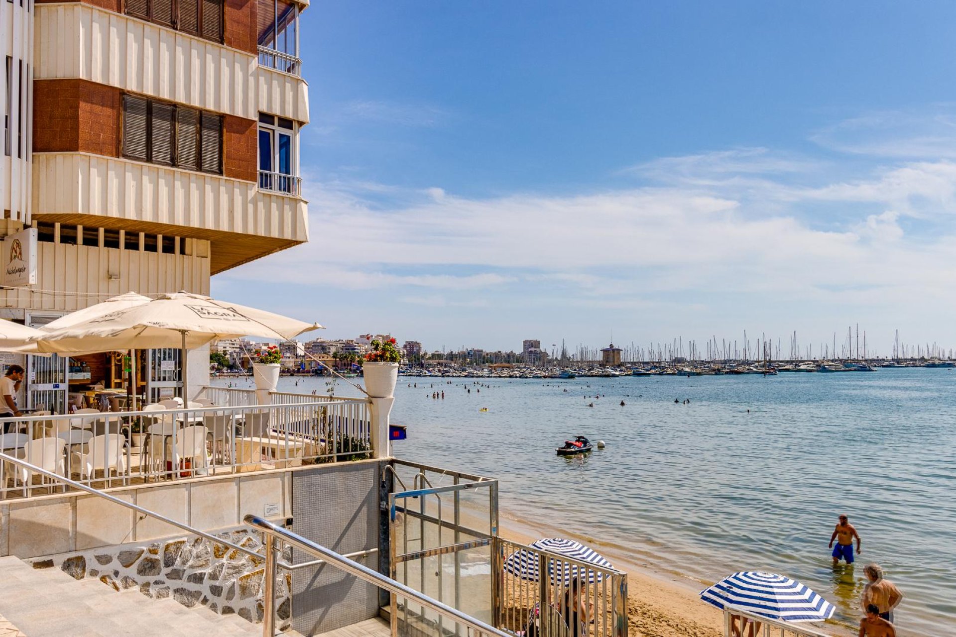 Resale - Apartment - Torrevieja - Playa del Acequión