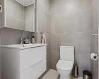 Resale - Apartment - Torrevieja - Playa del Acequión