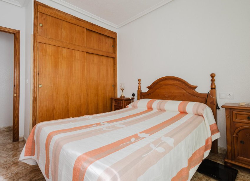 Resale - Apartment - Torrevieja - Playa del Acequión