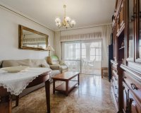 Resale - Apartment - Torrevieja - Playa del Acequión